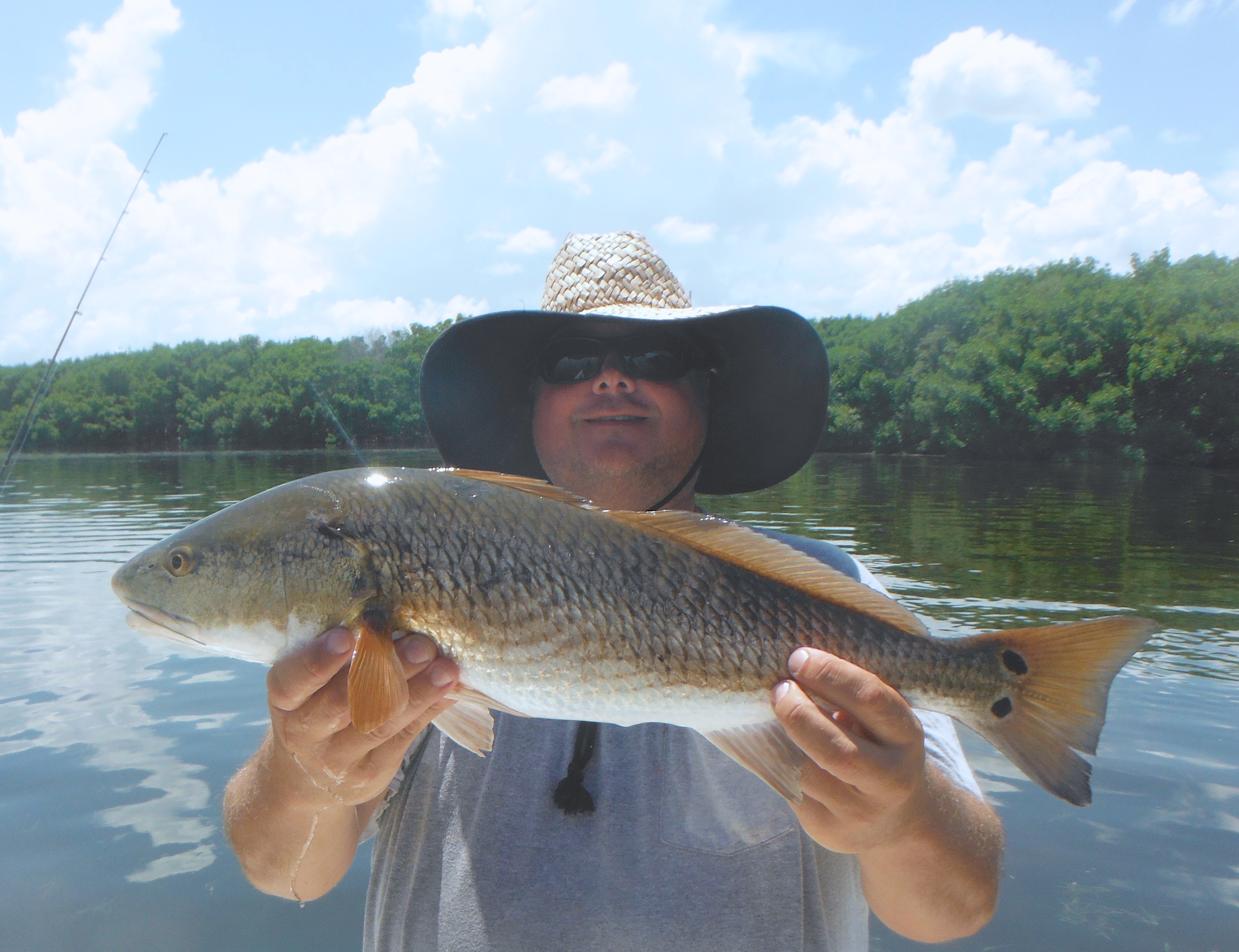 Number 1 redfish guide flats bay fishing big redfish