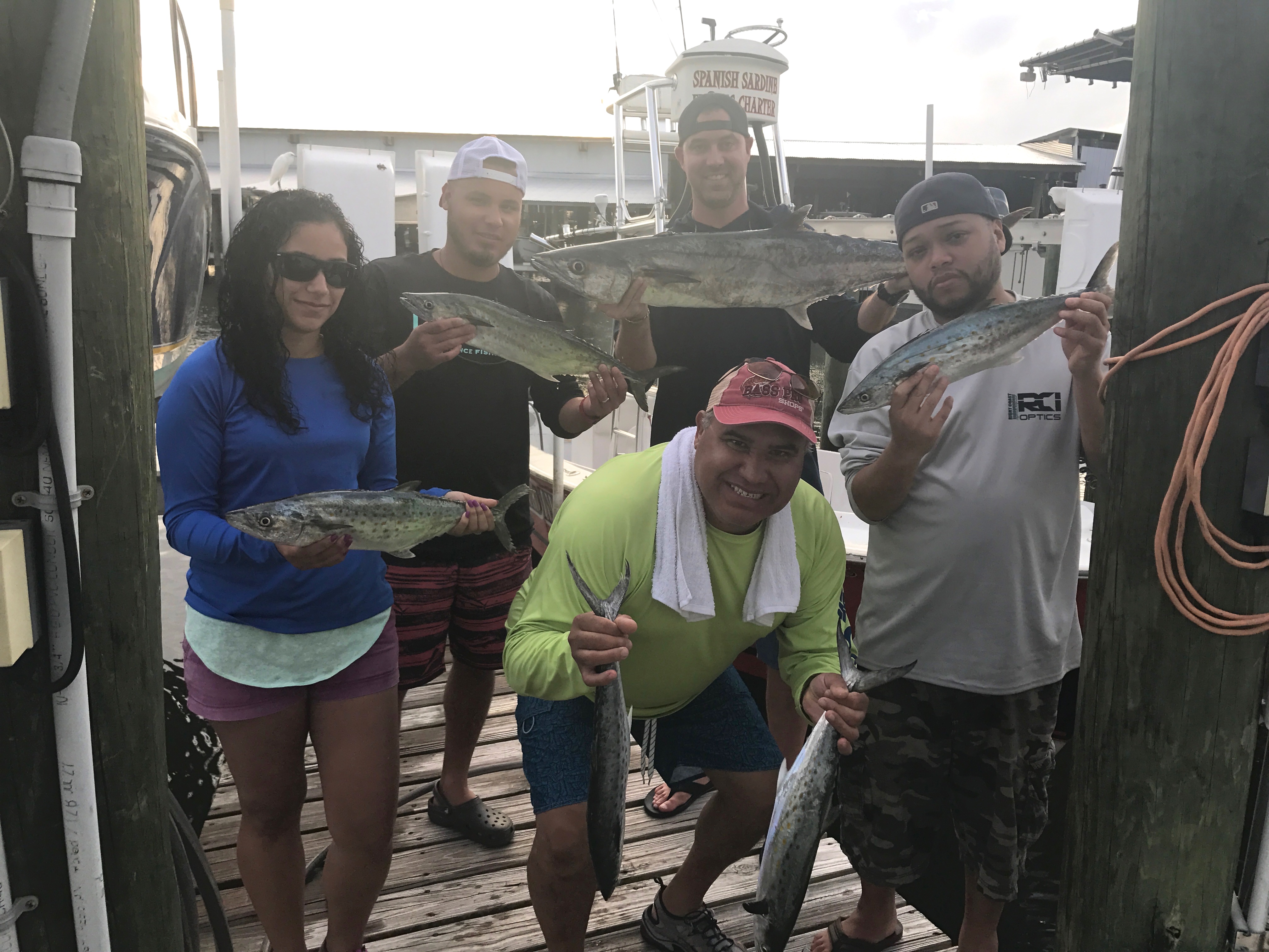 Jaime Santiago, Abner Santiago, William Purcell, Jimmy Alejandro, and bottom David Santiago fishing report